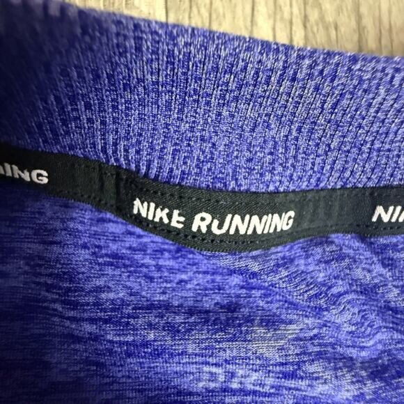 Nike Dri-FIT Running Long Sleeve Shirt Blue Thumbholes Reflective Men’s XL - Picture 5 of 8